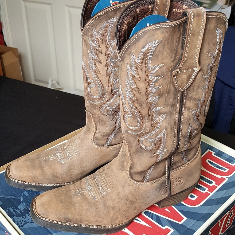 Durango Dream Catcher Distressed Brown Boots - 9
